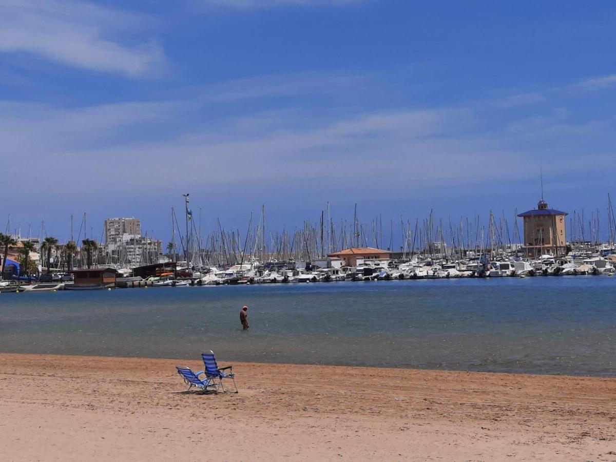 Moderno Apartamento Familiar Junto Al Mar - Conejito Daire Torrevieja Dış mekan fotoğraf