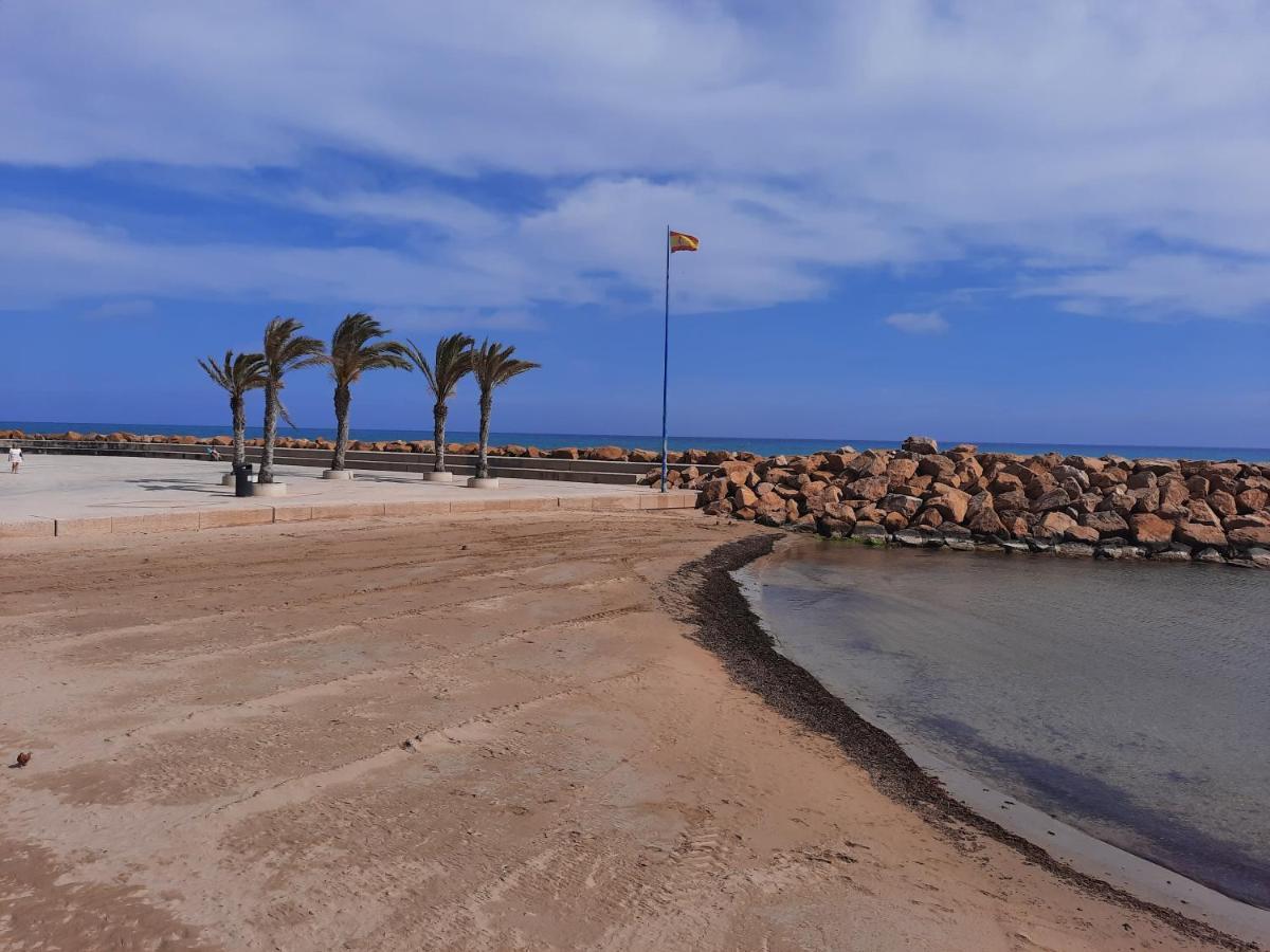 Moderno Apartamento Familiar Junto Al Mar - Conejito Daire Torrevieja Dış mekan fotoğraf