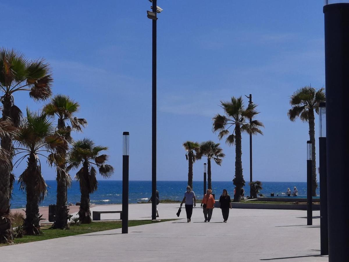 Moderno Apartamento Familiar Junto Al Mar - Conejito Daire Torrevieja Dış mekan fotoğraf