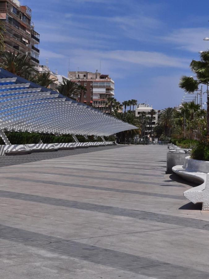 Moderno Apartamento Familiar Junto Al Mar - Conejito Daire Torrevieja Dış mekan fotoğraf
